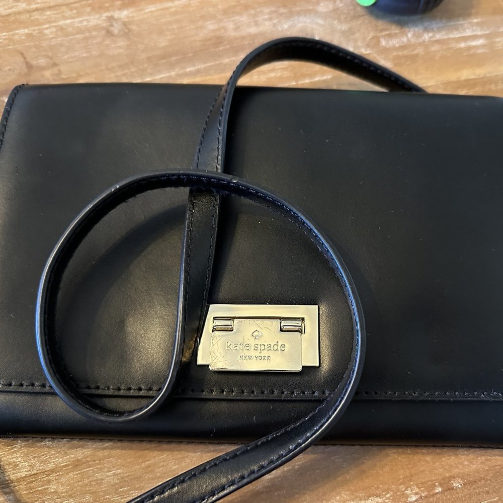 Kate Spade Harwood Place Fiona clutch / shoulder / crossbody